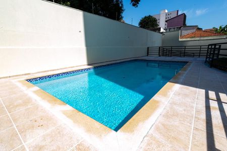 Apartamento à venda com 100m², 3 quartos e 2 vagasÁrea Comum - Piscina