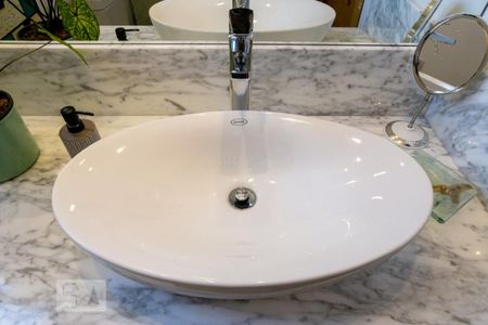 Apartamento à venda com 100m², 3 quartos e 2 vagasBanheiro da Suíte