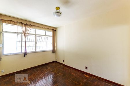 Apartamento para alugar com 127m², 3 quartos e sem vagaSuite 