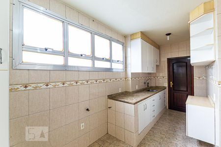 Apartamento para alugar com 127m², 3 quartos e sem vagaCozinha 