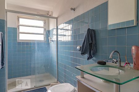 Banheiro de apartamento para alugar com 1 quarto, 48m² em Vila Buarque, São Paulo