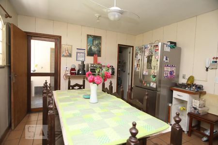 Casa para alugar com 486m², 5 quartos e 3 vagasCozinha