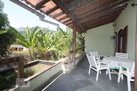 Casa para alugar com 486m², 5 quartos e 3 vagasVaranda da Suíte 2