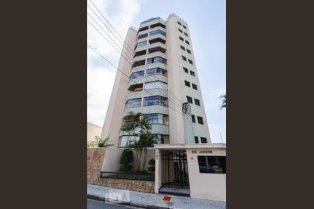 Apartamento para alugar com 95m², 3 quartos e 2 vagasFachada