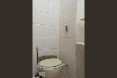 Apartamento para alugar com 95m², 3 quartos e 2 vagasBanheiro de Serviço