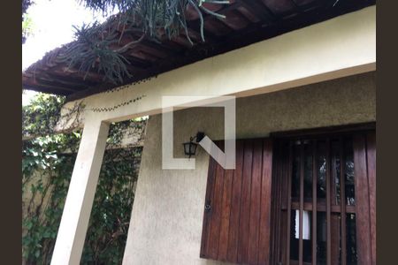 Casa à venda com 180m², 4 quartos e 2 vagas