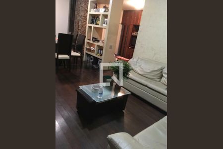 Casa à venda com 4 quartos, 180m² em Ouro Preto, Belo Horizonte