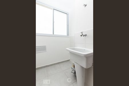 Apartamento à venda com 42m², 2 quartos e 1 vaga Apartamento à venda com 42m², 2 quartos e 1 vagaÁrea de serviço