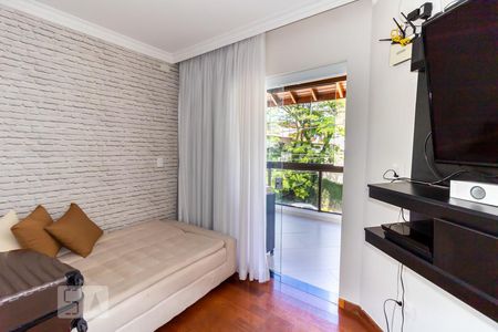Casa à venda com 700m², 3 quartos e 6 vagasSuíte 3