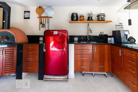 Casa à venda com 700m², 3 quartos e 6 vagasChurrasqueira, Piscina e Bar