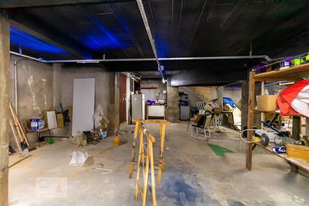 Casa à venda com 700m², 3 quartos e 6 vagasSubsolo