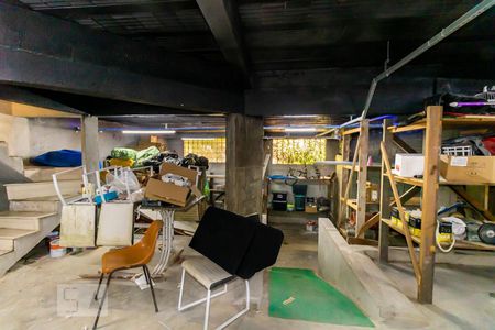 Casa à venda com 700m², 3 quartos e 6 vagasSubsolo