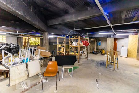 Casa à venda com 700m², 3 quartos e 6 vagasSubsolo