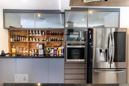 Casa à venda com 700m², 3 quartos e 6 vagasSala e Cozinha Americana