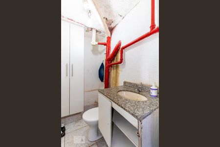 Casa à venda com 700m², 3 quartos e 6 vagasBanheiro