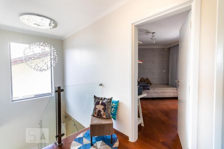 Casa à venda com 700m², 3 quartos e 6 vagasHall