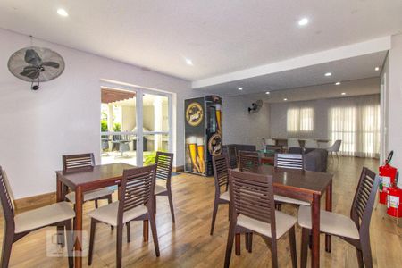 Apartamento para alugar com 48m², 2 quartos e 1 vaga Apartamento para alugar com 48m², 2 quartos e 1 vagaÁrea comum - Salão de festas