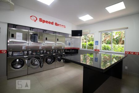 Apartamento para alugar com 48m², 2 quartos e 1 vaga Apartamento para alugar com 48m², 2 quartos e 1 vagaÁrea comum- Lavanderia