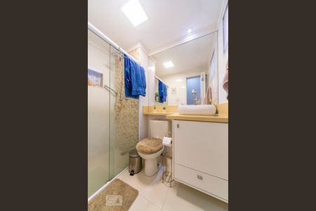 Apartamento à venda com 59m², 2 quartos e 1 vaga Apartamento à venda com 59m², 2 quartos e 1 vagaBanheiro do Quarto 2