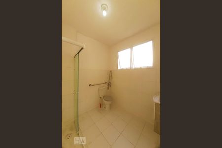 Banheiro Social de apartamento para alugar com 1 quarto, 70m² em Del Castilho, Rio de Janeiro