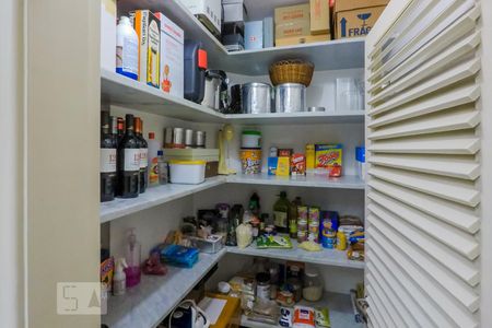 Apartamento à venda com 187m², 4 quartos e 3 vagasDespensa