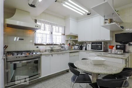 Apartamento à venda com 187m², 4 quartos e 3 vagascozinha