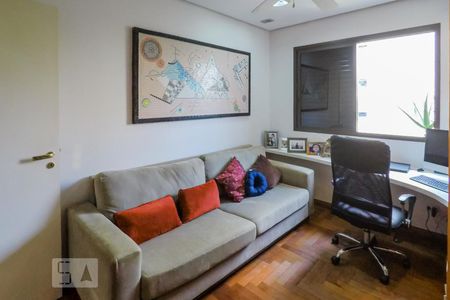 Apartamento à venda com 187m², 4 quartos e 3 vagasQuarto 1