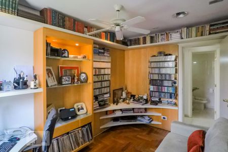 Apartamento à venda com 187m², 4 quartos e 3 vagasQuarto 1