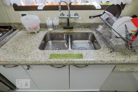 Apartamento à venda com 187m², 4 quartos e 3 vagascozinha