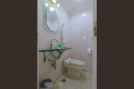 Apartamento à venda com 187m², 4 quartos e 3 vagasLavabo