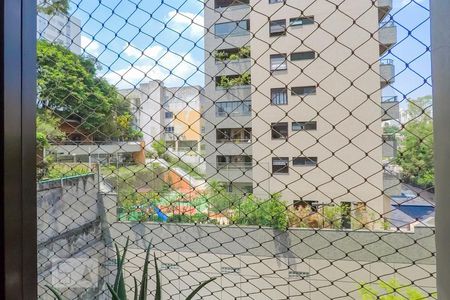 Apartamento à venda com 187m², 4 quartos e 3 vagasQuarto 2
