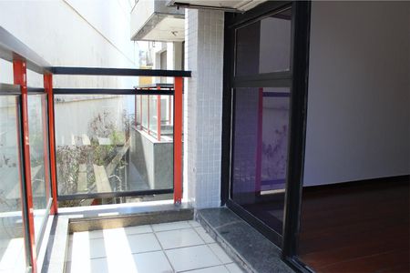 Varanda de apartamento para alugar com 2 quartos, 86m² em Barra da Tijuca, Rio de Janeiro