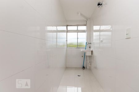 Apartamento à venda com 48m², 2 quartos e 1 vaga Apartamento à venda com 48m², 2 quartos e 1 vagaÁrea de serviço