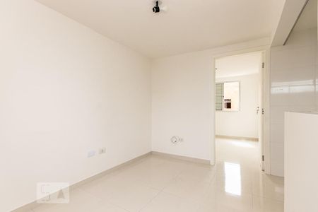 Sala  de apartamento à venda com 2 quartos, 48m² em Conjunto Habitacional Padre Manoel de Paiva, São Paulo