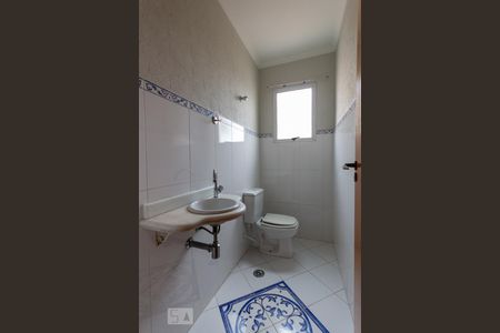 Casa à venda com 143m², 3 quartos e 2 vagasLavabo