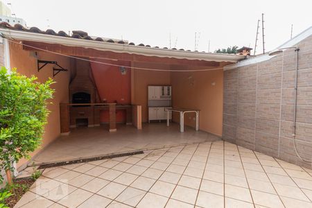 Casa à venda com 143m², 3 quartos e 2 vagasÁrea comum - Churrasqueira