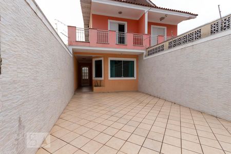 Casa à venda com 143m², 3 quartos e 2 vagasFachada