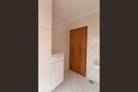 Casa à venda com 143m², 3 quartos e 2 vagasÁrea de Serviço