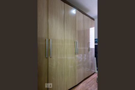 Quarto 1 - Armários de apartamento para alugar com 2 quartos, 50m² em Chácara Belenzinho, São Paulo