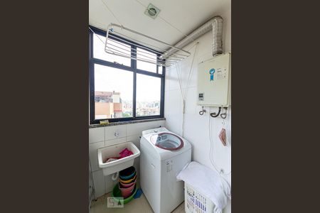 Apartamento à venda com 126m², 2 quartos e 2 vagas Apartamento à venda com 126m², 2 quartos e 2 vagasÁrea de Serviço