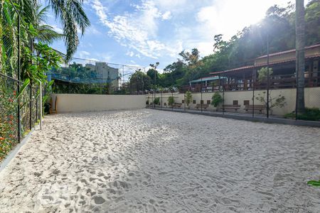 Apartamento à venda com 126m², 2 quartos e 2 vagas Apartamento à venda com 126m², 2 quartos e 2 vagasQuadra Esportiva