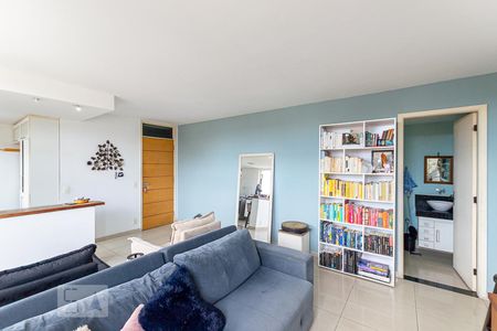 Sala de apartamento para alugar com 2 quartos, 126m² em Santa Rosa, Niterói