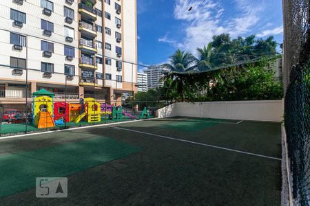 Apartamento à venda com 126m², 2 quartos e 2 vagas Apartamento à venda com 126m², 2 quartos e 2 vagasQuadra Esportiva
