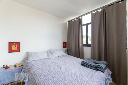 Apartamento à venda com 126m², 2 quartos e 2 vagas Apartamento à venda com 126m², 2 quartos e 2 vagasSuite Master