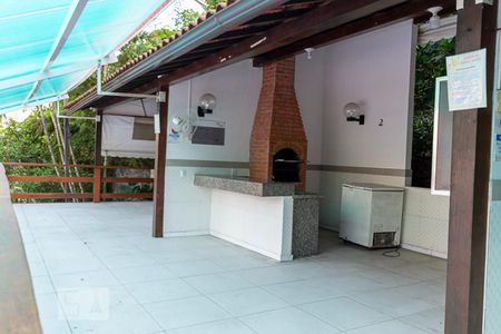 Apartamento à venda com 126m², 2 quartos e 2 vagas Apartamento à venda com 126m², 2 quartos e 2 vagasÁrea comum - Churrasqueira