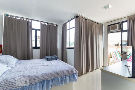 Apartamento à venda com 126m², 2 quartos e 2 vagas Apartamento à venda com 126m², 2 quartos e 2 vagasSuite Master