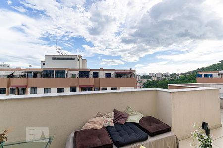 Apartamento à venda com 126m², 2 quartos e 2 vagas Apartamento à venda com 126m², 2 quartos e 2 vagasVista do Quarto 1