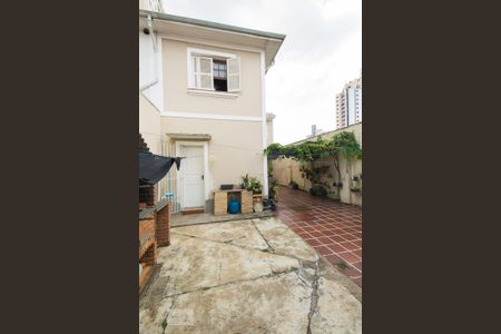 Casa à venda com 180m², 3 quartos e 6 vagasFachada