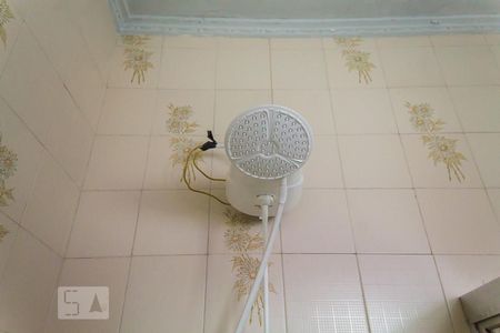 Casa à venda com 180m², 3 quartos e 6 vagasSuíte Banheiro