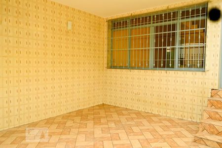 Casa para alugar com 170m², 3 quartos e 1 vaga Casa para alugar com 170m², 3 quartos e 1 vagaGaragem